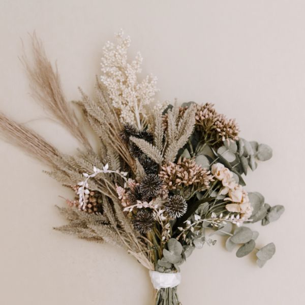 Dried flowers and eucalyptus 