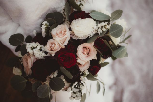 Winter wedding flowers