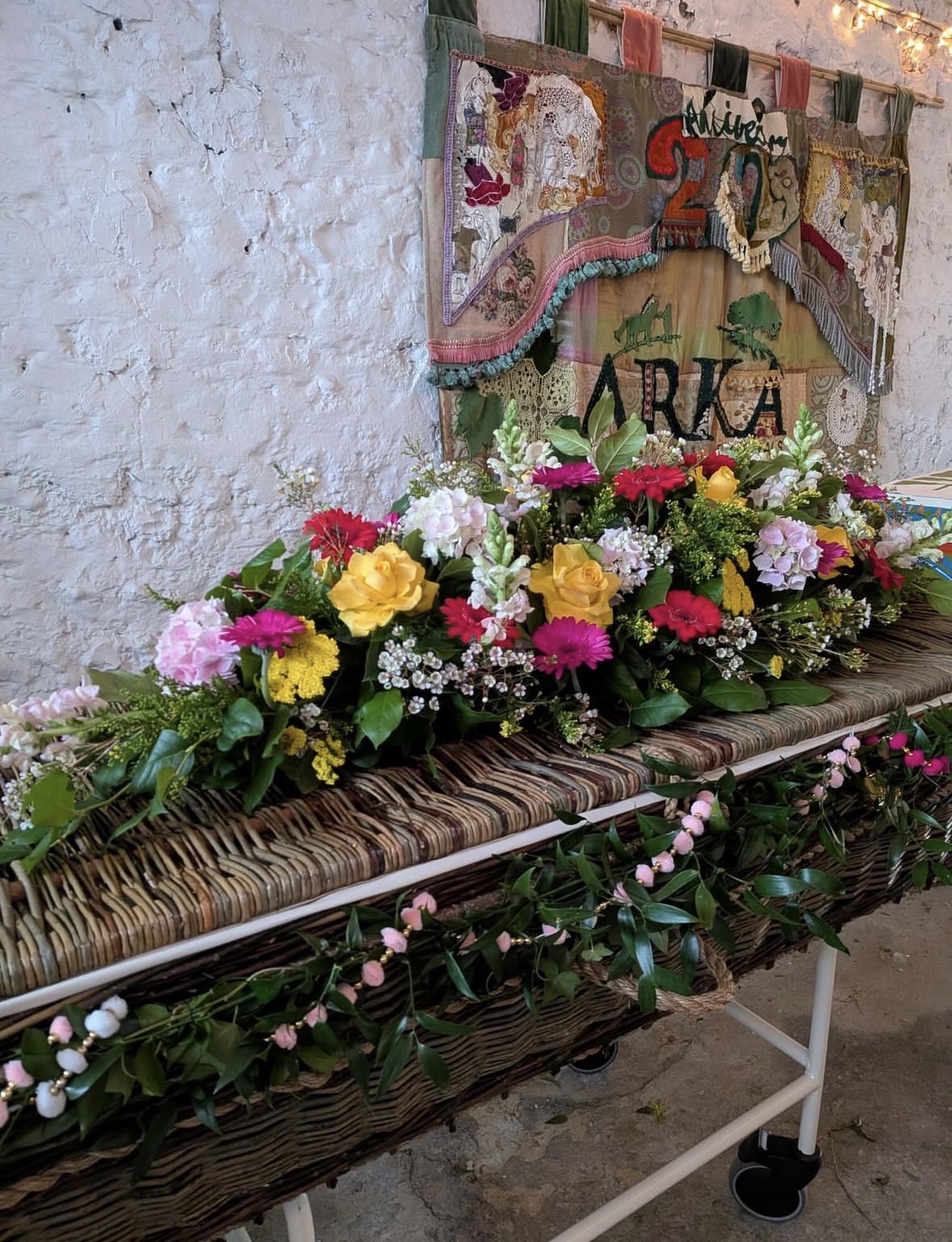 foliage garland for a coffin